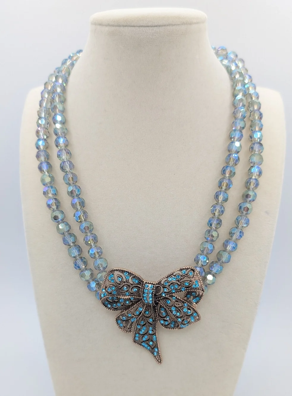 EyeCandy Los Angeles Crystal Bow Blue Statement Necklace NEW - Picture 1 of 10